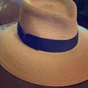 Eric Javits Designer Hat